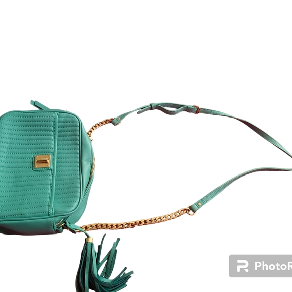 Brand new and without tags Isaac Mizhari purse with tassle and partial chain str - Picture 11 of 13